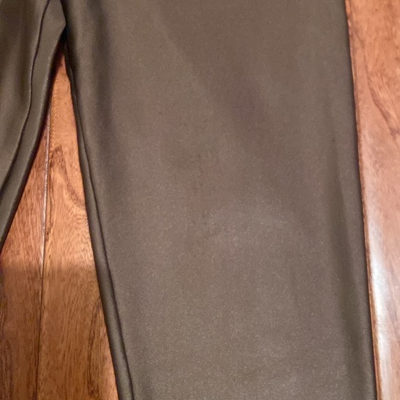 Koral leggings in Small - Picture 4 of 10